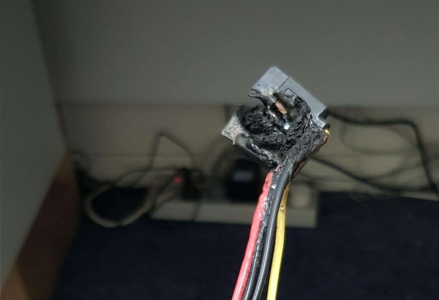 SATA burn